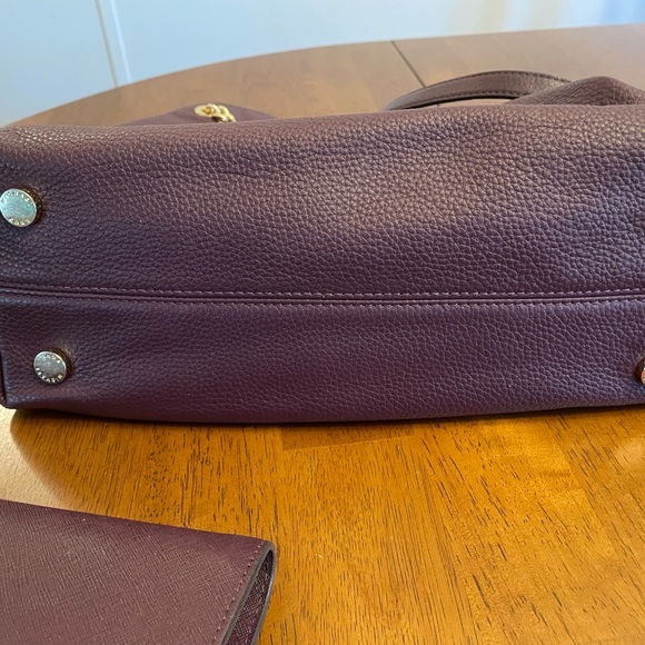 Michael Kors Handbag and wallet
Great fall color !! - Picture 5 of 5